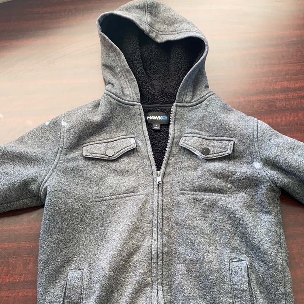 Grey sweatshirt